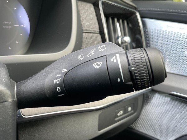 Used Volvo XC90 2025 for sale - 76182499: Photo 28
