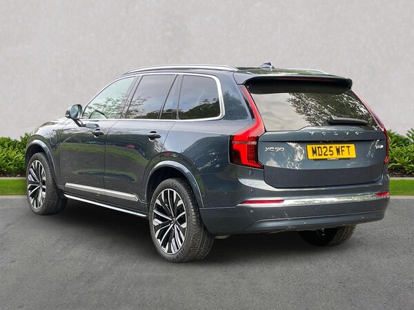 Used Volvo XC90 2025 for sale - 76182499: Photo 2