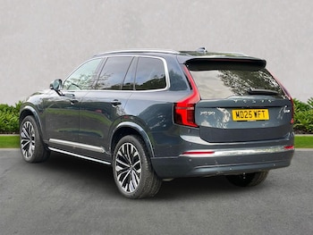 Used Volvo XC90 2025 for sale - 76182499: Photo 2