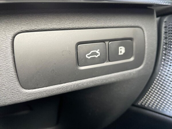 Used Volvo XC90 2025 for sale - 76182499: Photo 45