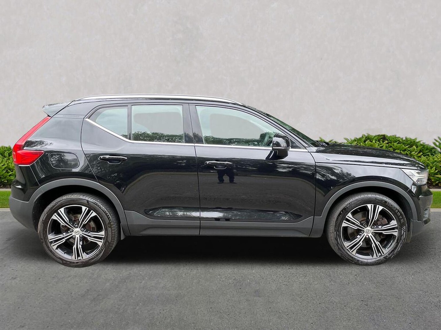 Used Volvo XC40 2022 for sale - 76101423: Photo 3