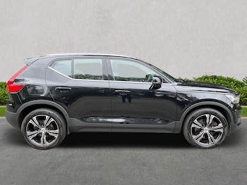 Used Volvo XC40 2022 for sale - 76101423: Photo 3