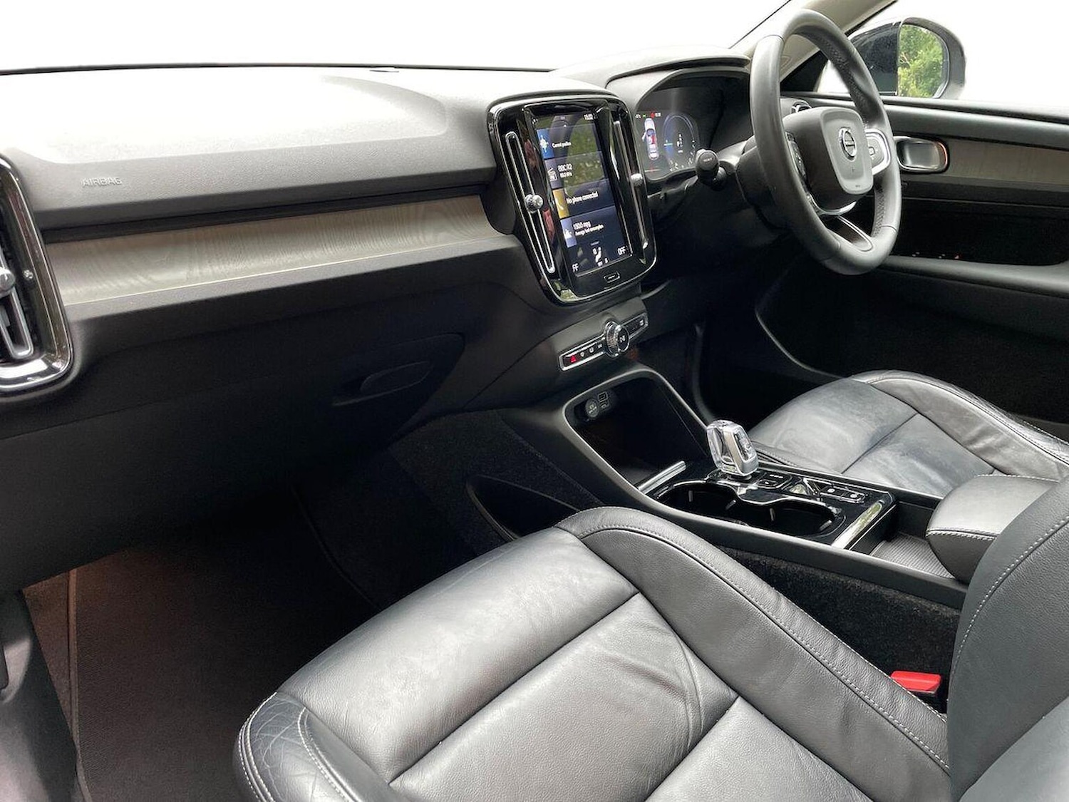 Used Volvo XC40 2022 for sale - 76101423: Photo 7