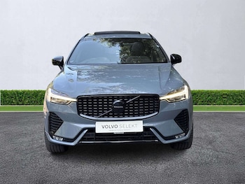 Used Volvo XC60 2021 for sale - 79330204: Photo