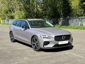 Used Volvo V60 2025 for sale - 78470231: Photo