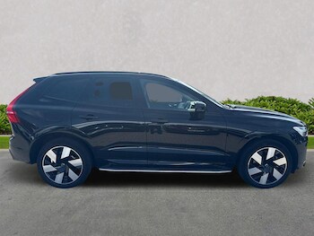 Used Volvo XC60 2024 for sale - 75907649: Photo