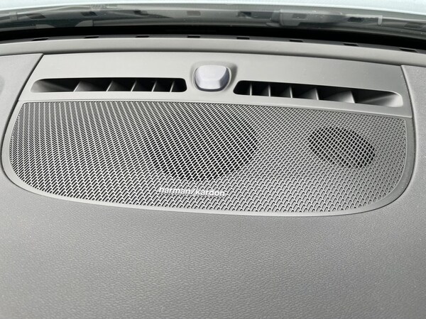 Used Volvo XC40 2024 for sale - 76253688: Photo 35