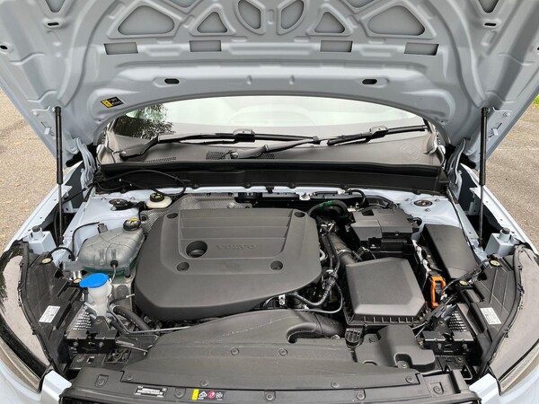 Used Volvo XC40 2024 for sale - 76253688: Photo 39