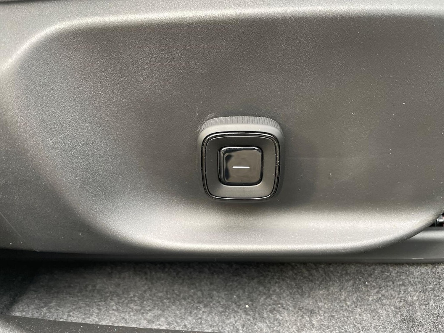 Used Volvo EX30 2025 for sale - 76807494: Photo 30