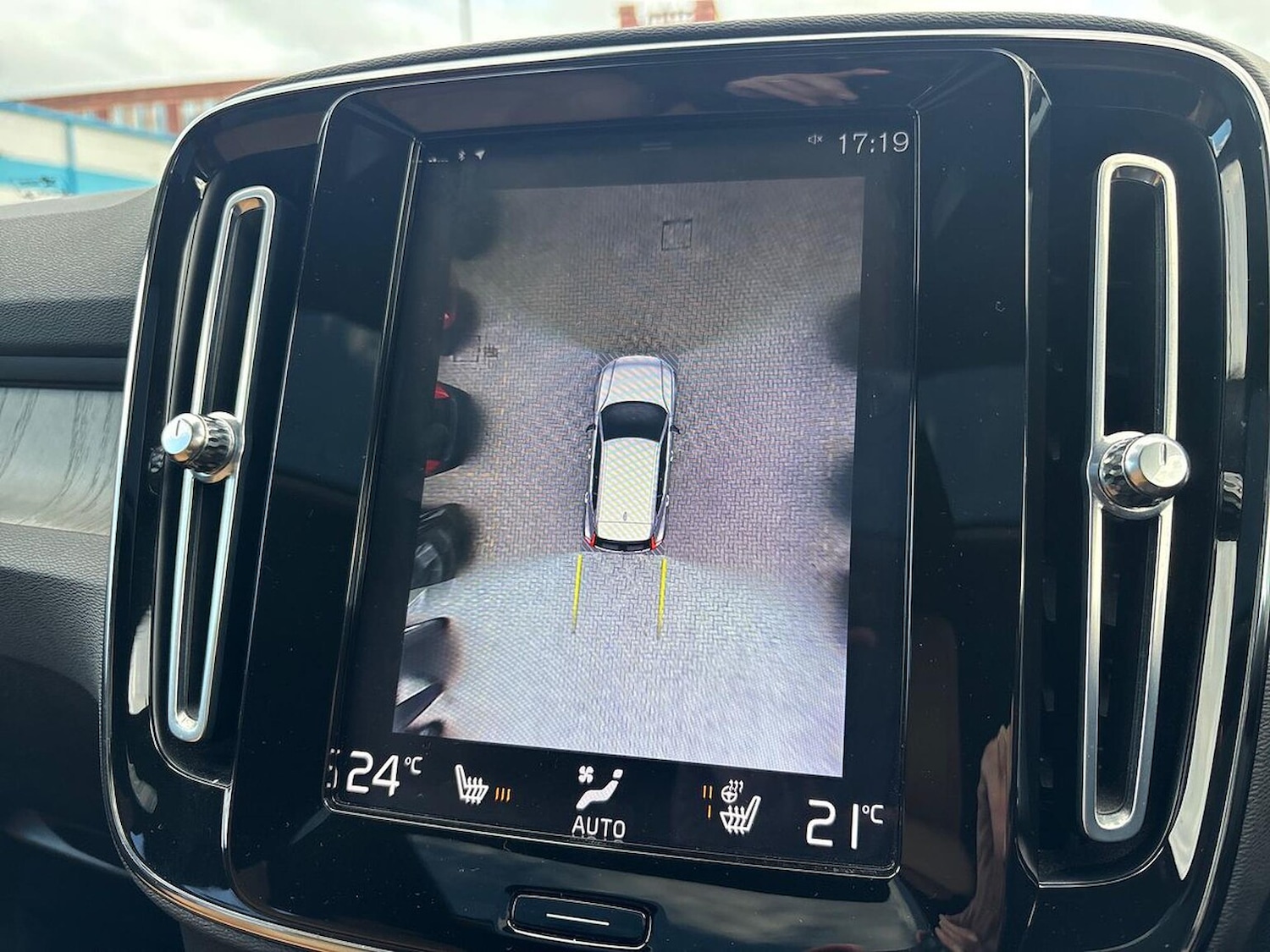 Used Volvo XC40 2020 for sale - 76005836: Photo 21