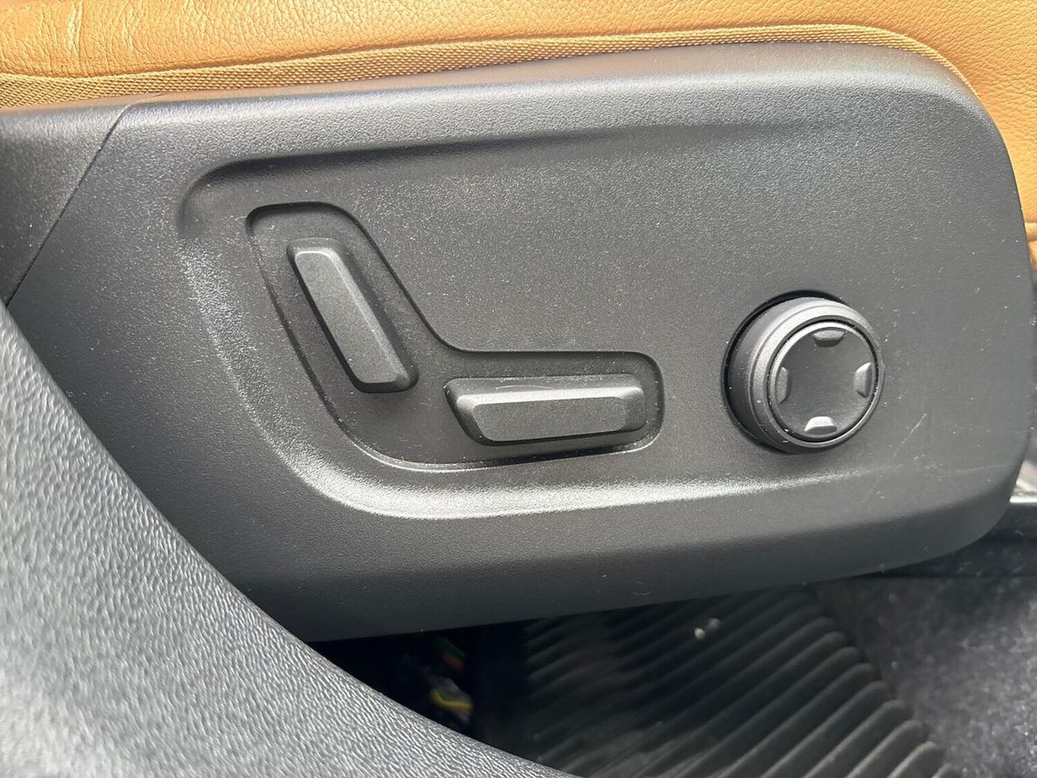 Used Volvo XC40 2020 for sale - 76005836: Photo 22