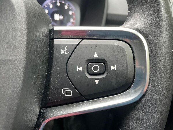 Used Volvo XC40 2021 for sale - 76225140: Photo 25