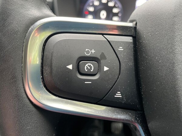 Used Volvo XC40 2021 for sale - 76225140: Photo 26