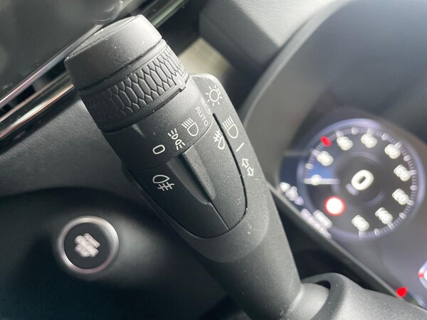 Used Volvo XC40 2021 for sale - 76225140: Photo 28