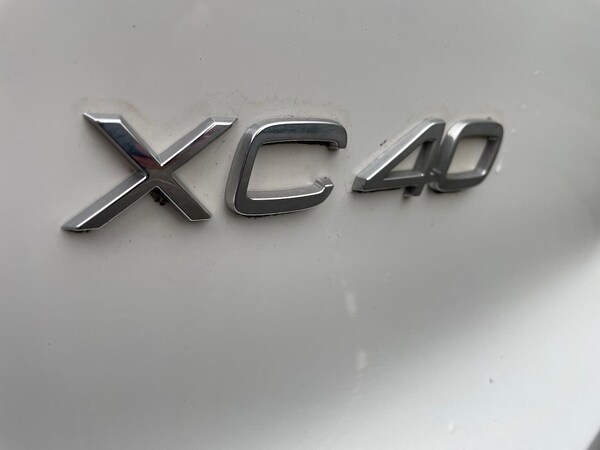 Used Volvo XC40 2021 for sale - 76225140: Photo 31