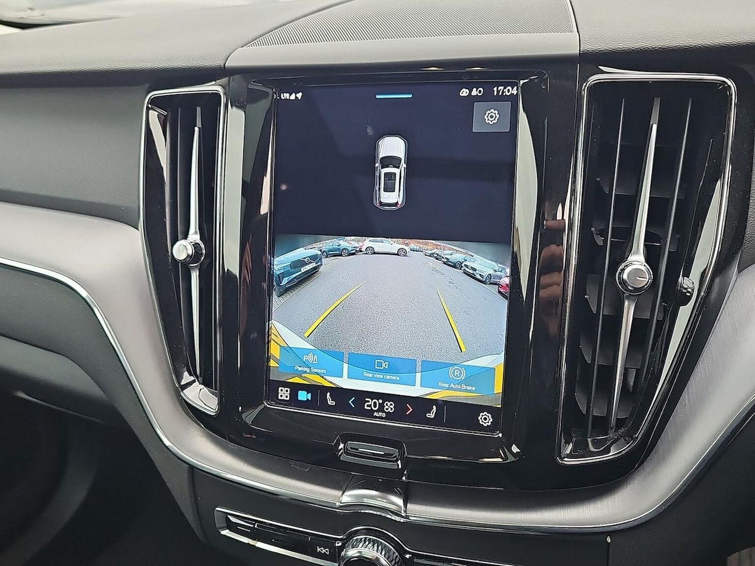 Used Volvo XC60 2022 for sale - 78191347: Photo 24