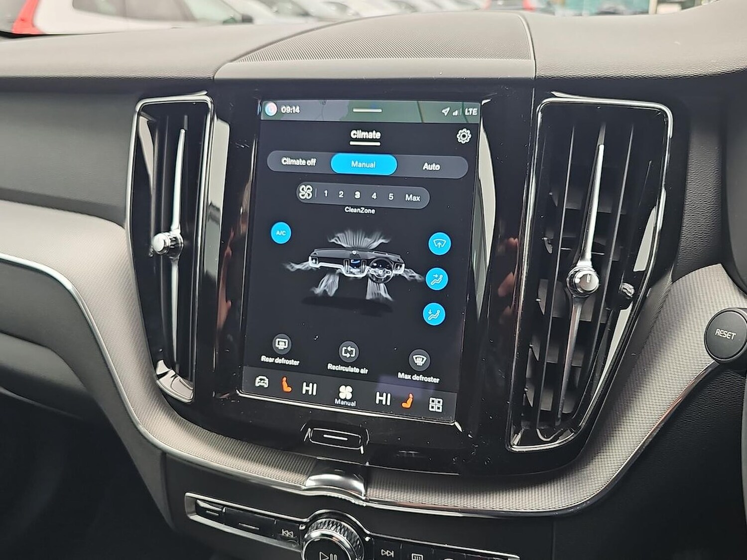 Used Volvo XC60 2022 for sale - 78191301: Photo 26