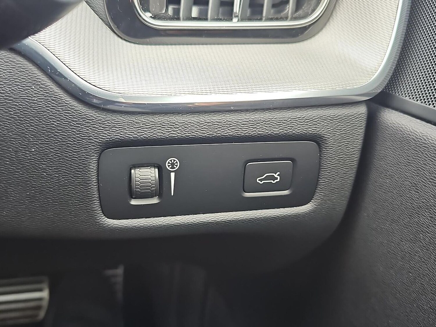 Used Volvo XC60 2022 for sale - 78191301: Photo 45