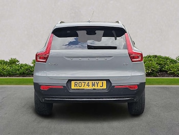 Used Volvo XC40 2024 for sale - 78324353: Photo