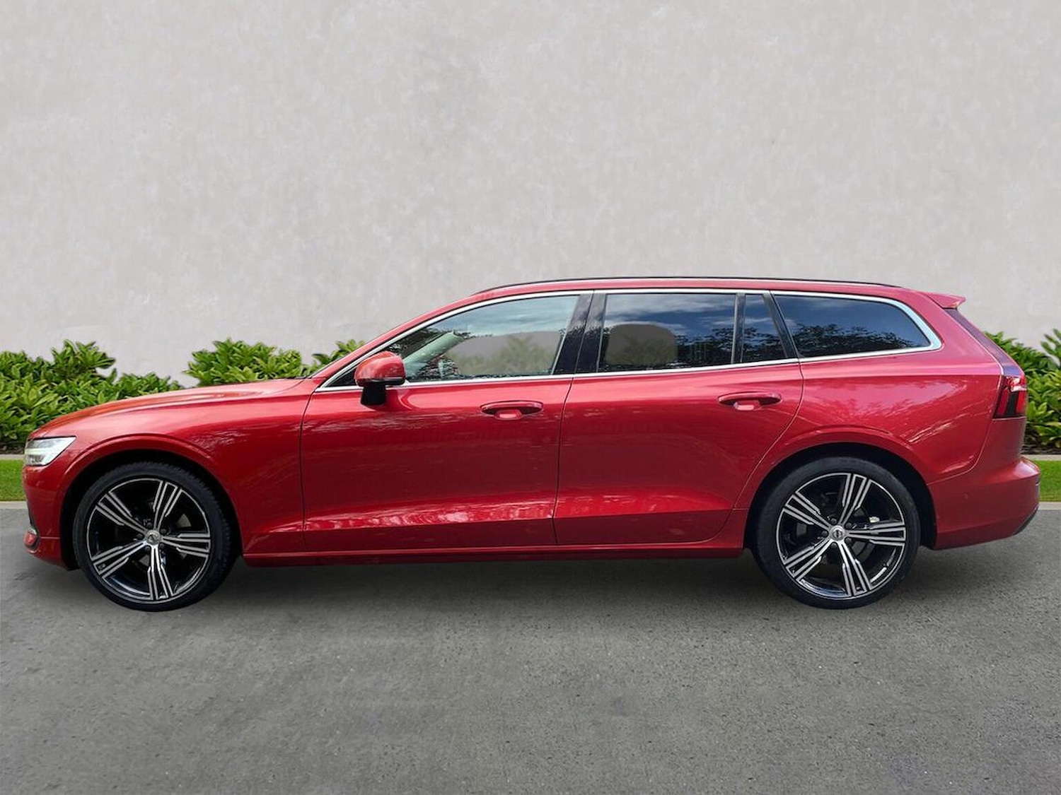 Used Volvo V60 2018 for sale - 76382645: Photo 19