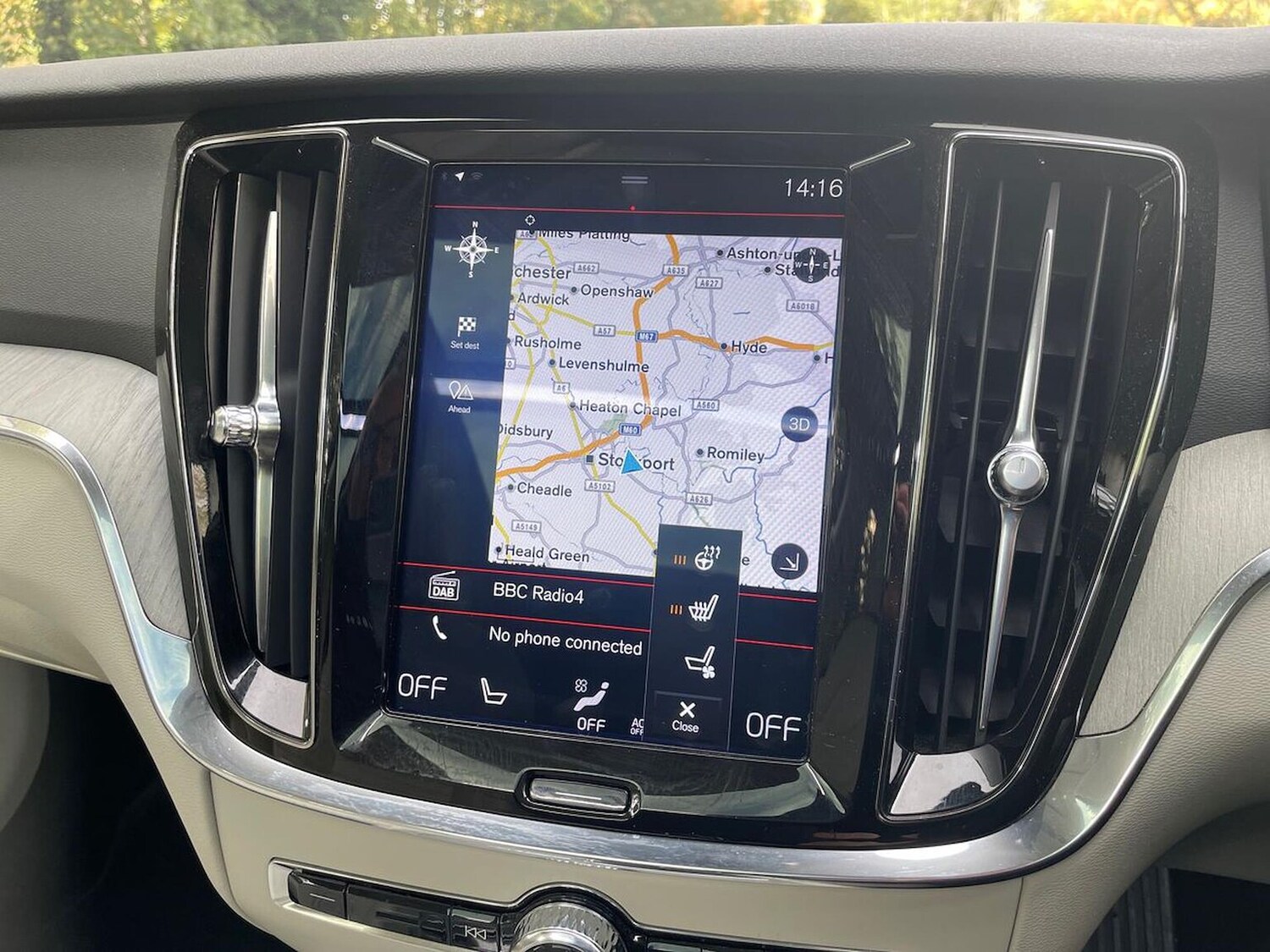 Used Volvo V60 2018 for sale - 76382645: Photo 25