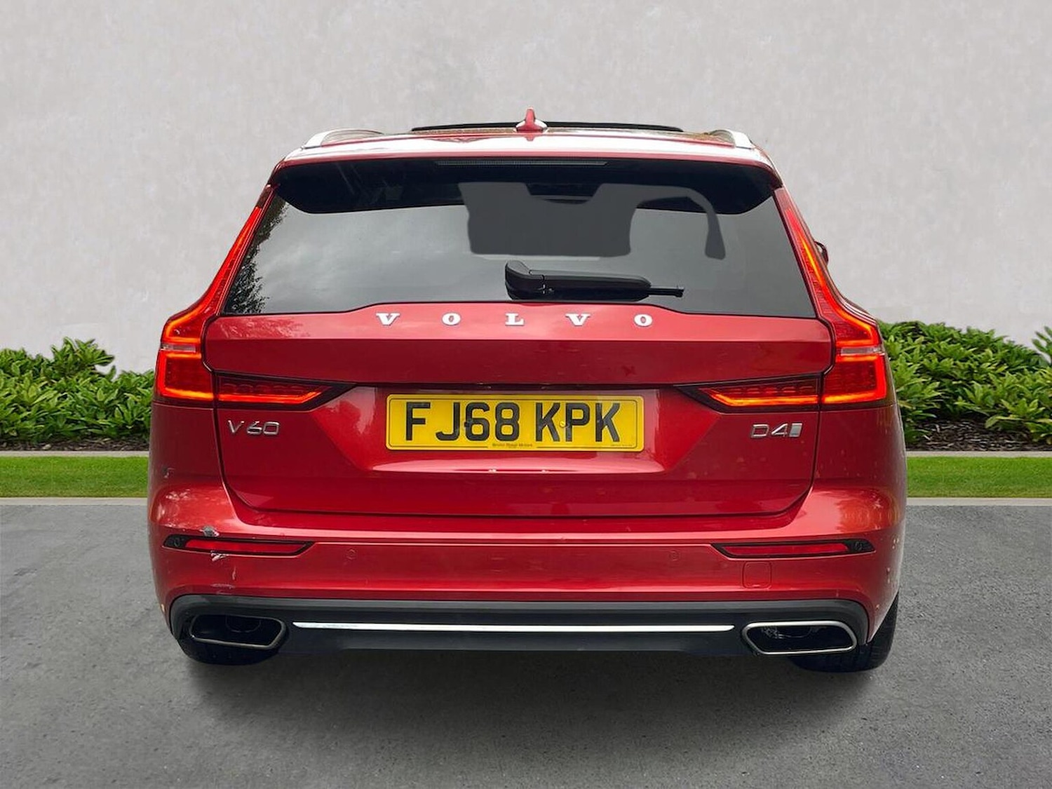 Used Volvo V60 2018 for sale - 76382645: Photo 4