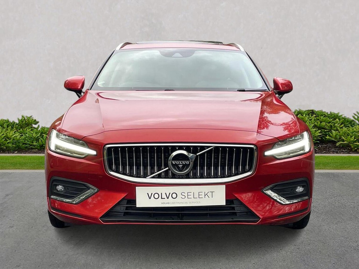 Used Volvo V60 2018 for sale - 76382645: Photo 5