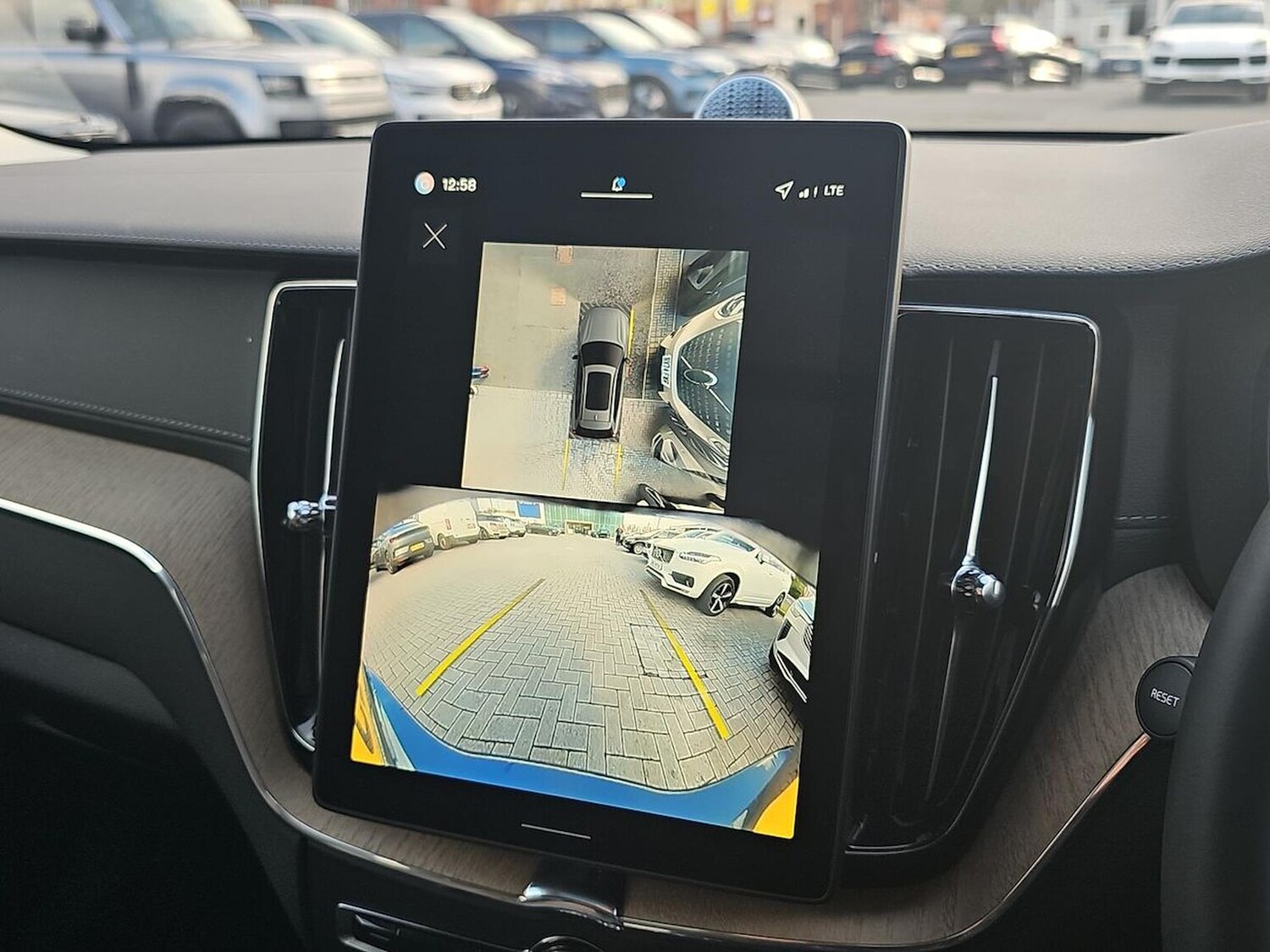 Used Volvo XC60 2025 for sale - 77845298: Photo 22