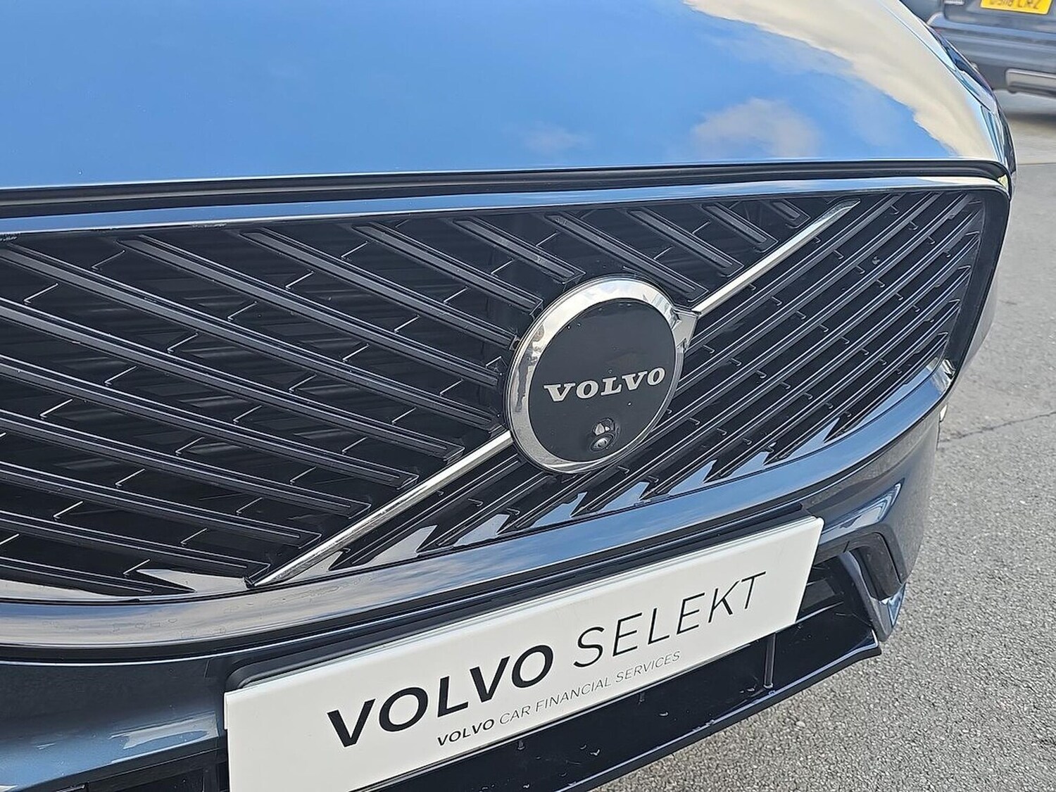 Used Volvo XC60 2025 for sale - 77845298: Photo 32