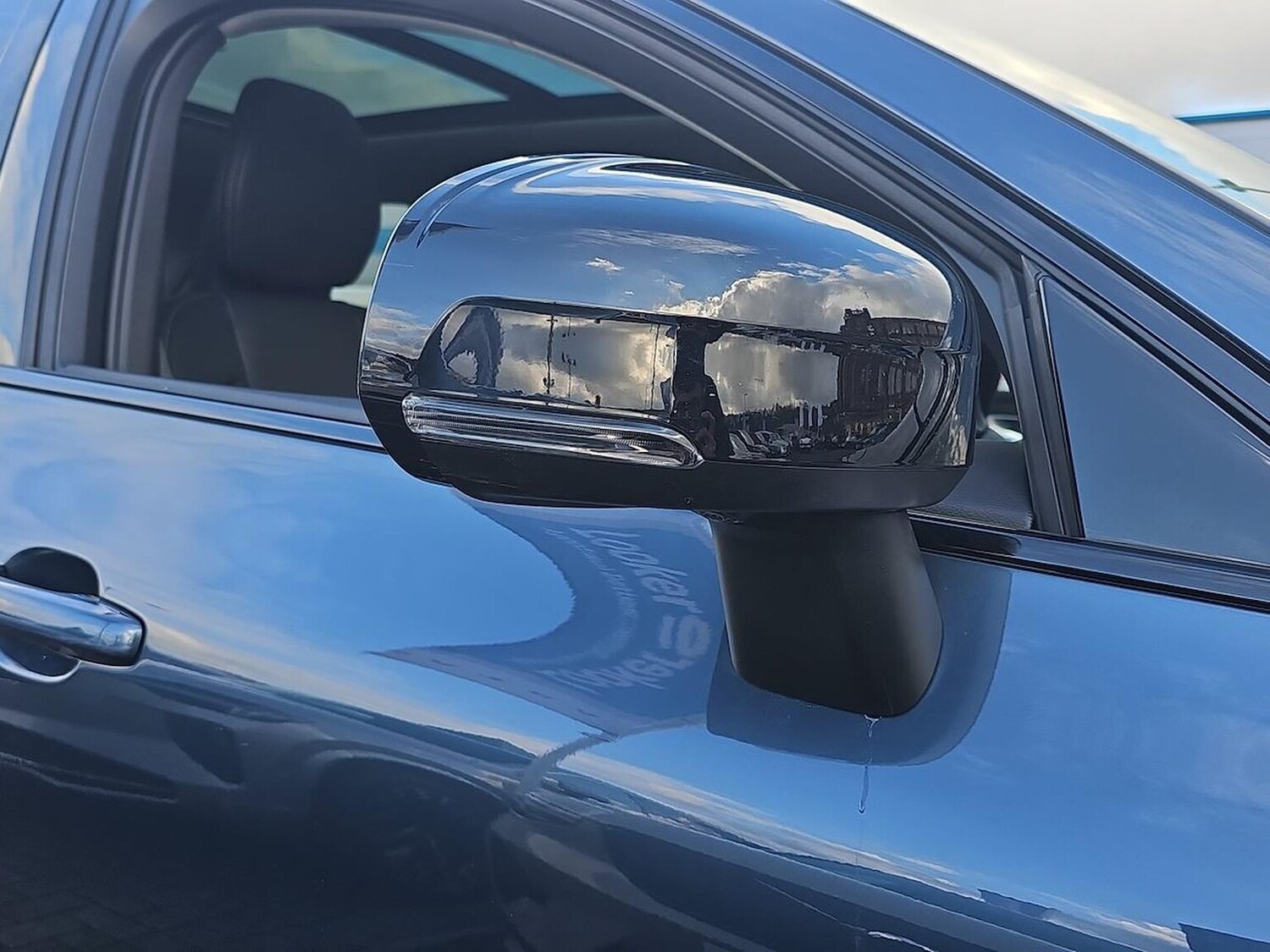 Used Volvo XC60 2025 for sale - 77845298: Photo 37