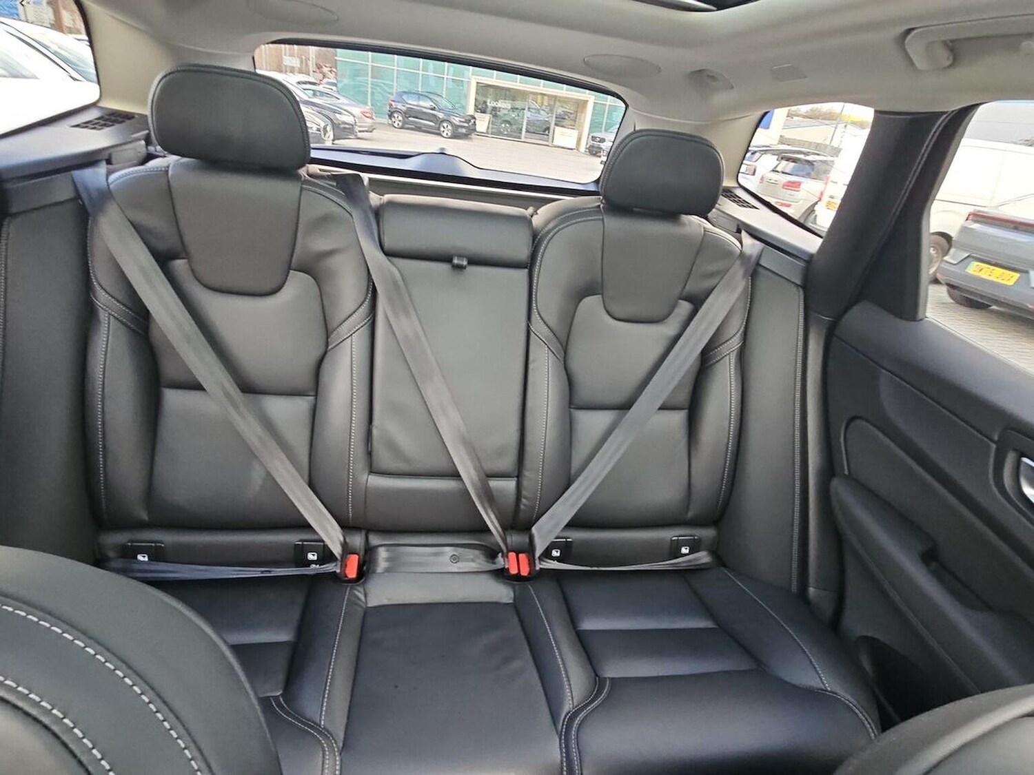 Used Volvo XC60 2025 for sale - 77845298: Photo 43