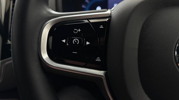 Used Volvo XC90 2022 for sale - 76299407: Photo 25
