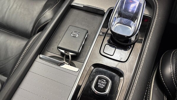 Used Volvo XC90 2022 for sale - 76299407: Photo 9