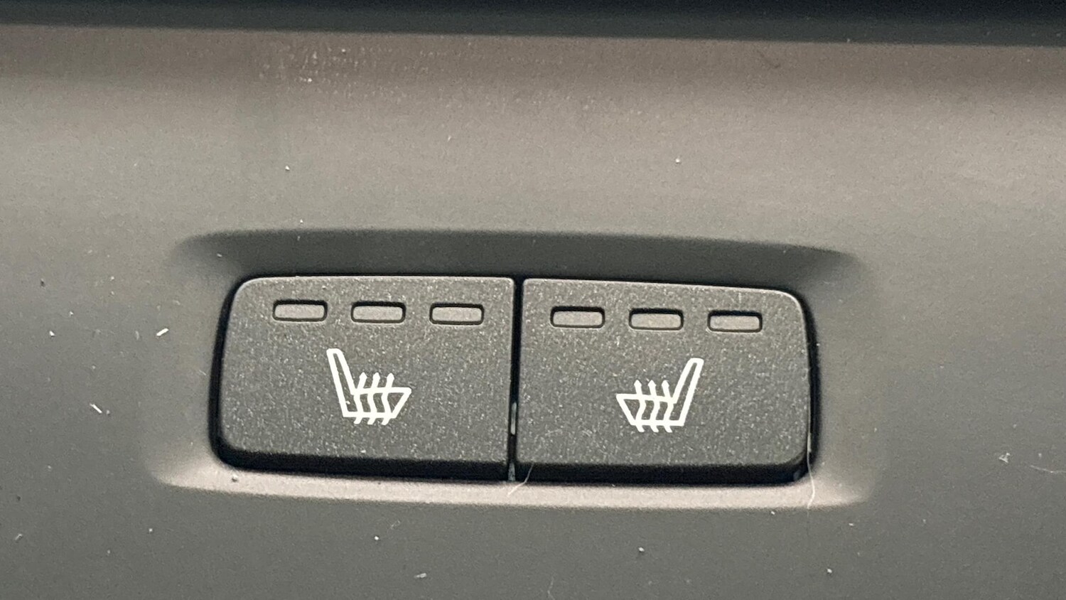 Used Volvo XC60 2025 for sale - 78139504: Photo 41