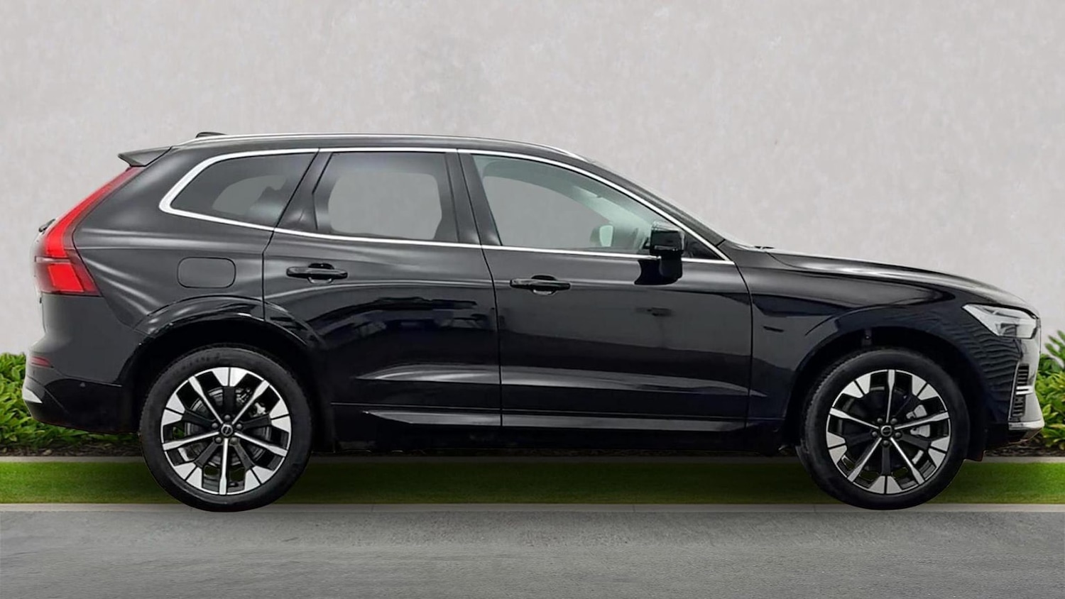 Used Volvo XC60 2025 for sale - 78139504: Photo 5