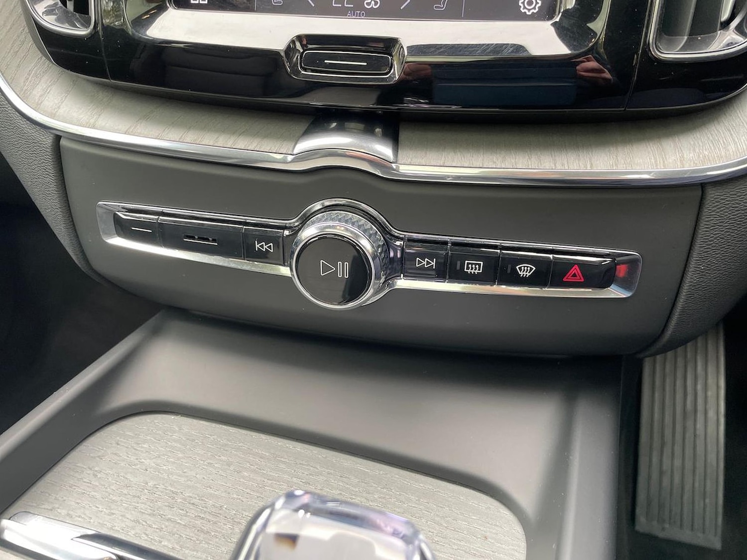 Used Volvo XC60 2025 for sale - 76490767: Photo 12