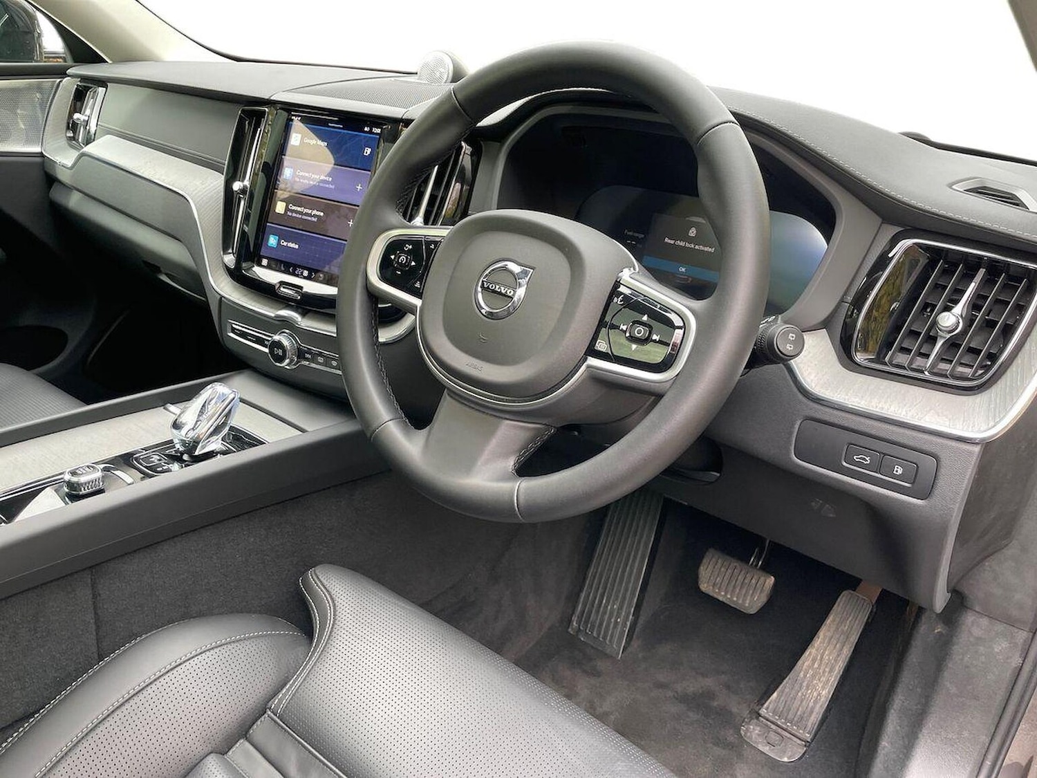 Used Volvo XC60 2025 for sale - 76490767: Photo 15