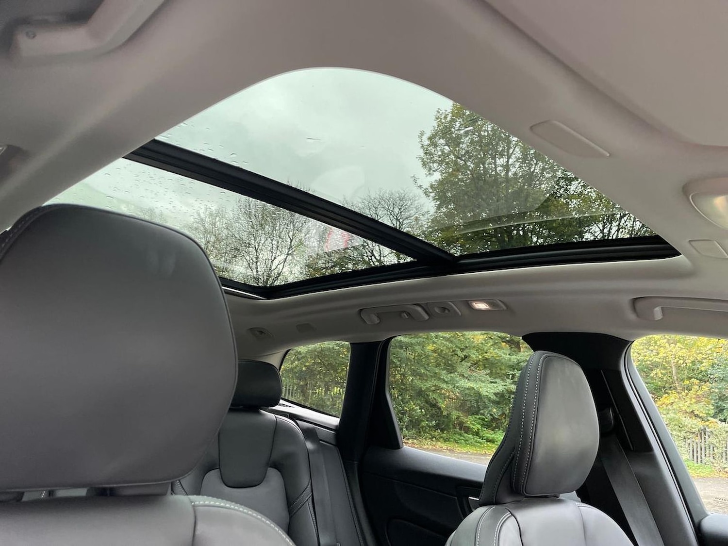 Used Volvo XC60 2025 for sale - 76490767: Photo 32