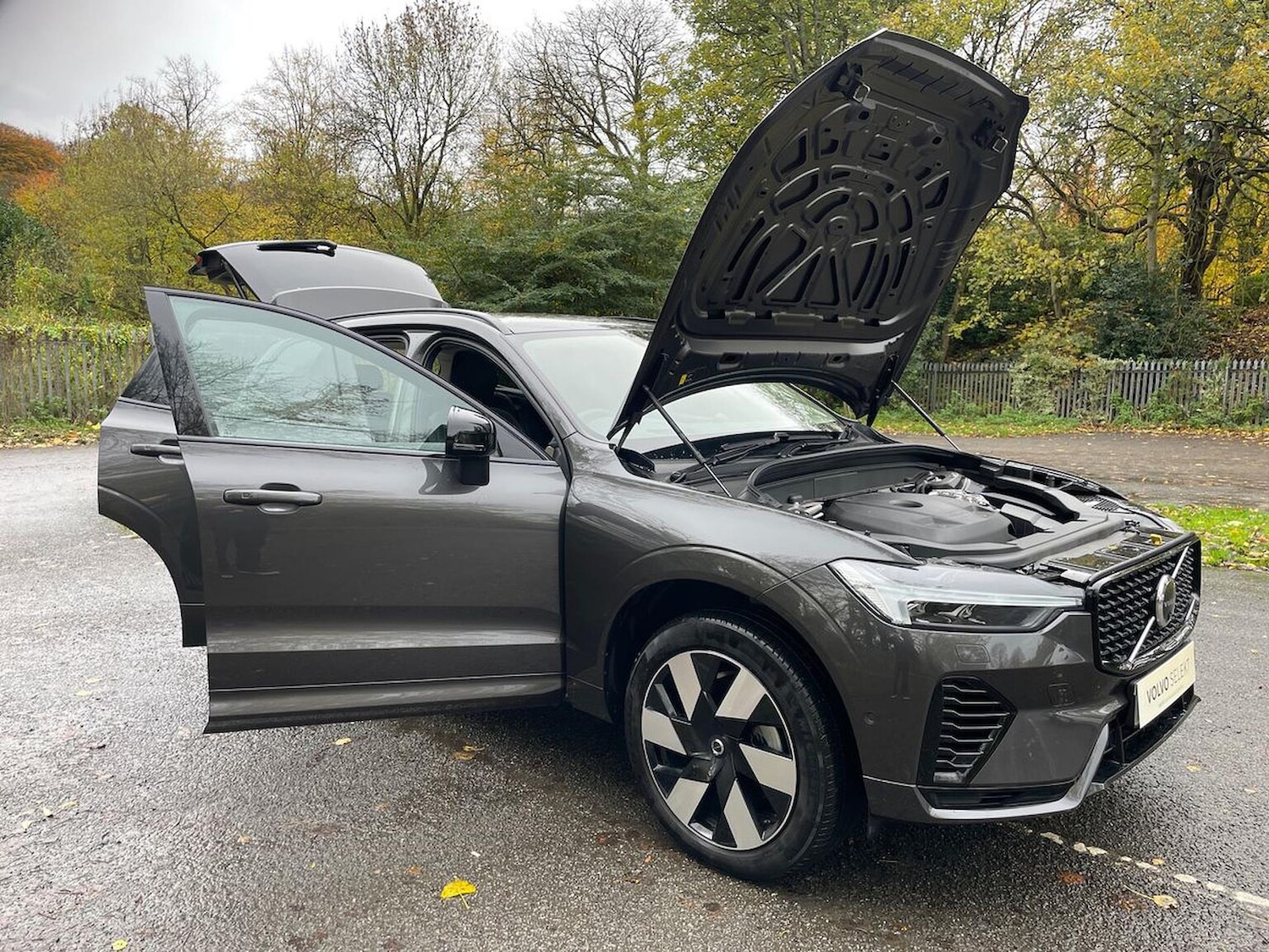 Used Volvo XC60 2025 for sale - 76490767: Photo 40