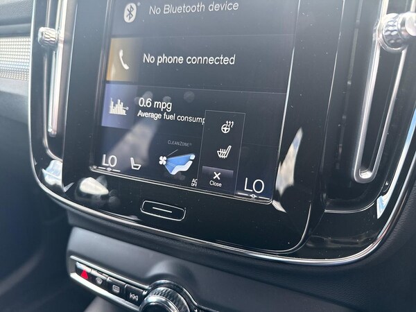 Used Volvo XC40 2020 for sale - 76287256: Photo 24