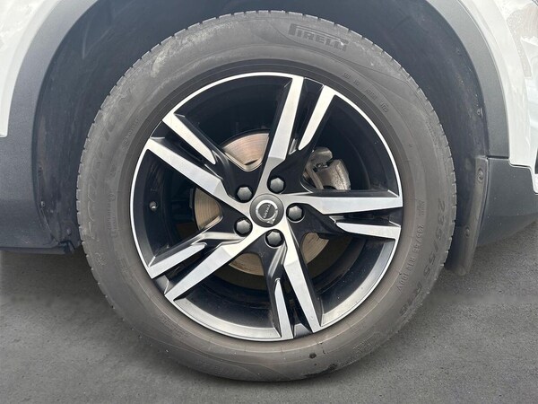 Used Volvo XC40 2020 for sale - 76287256: Photo 6