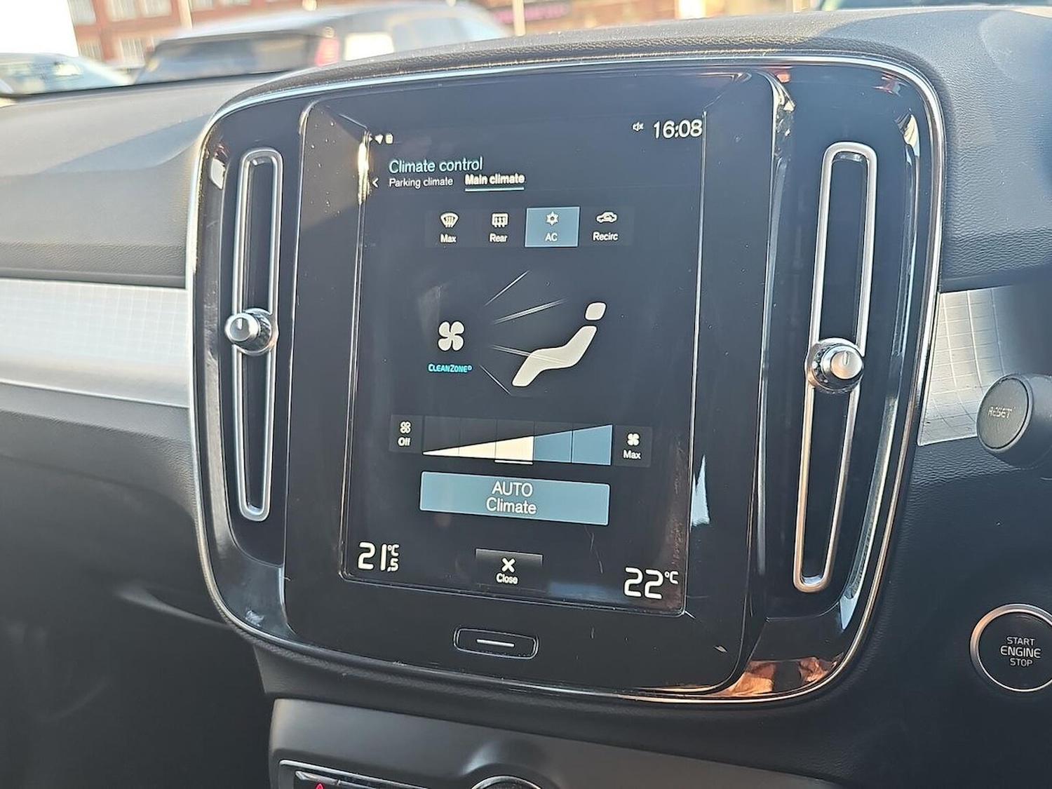 Used Volvo XC40 2020 for sale - 78061064: Photo 23