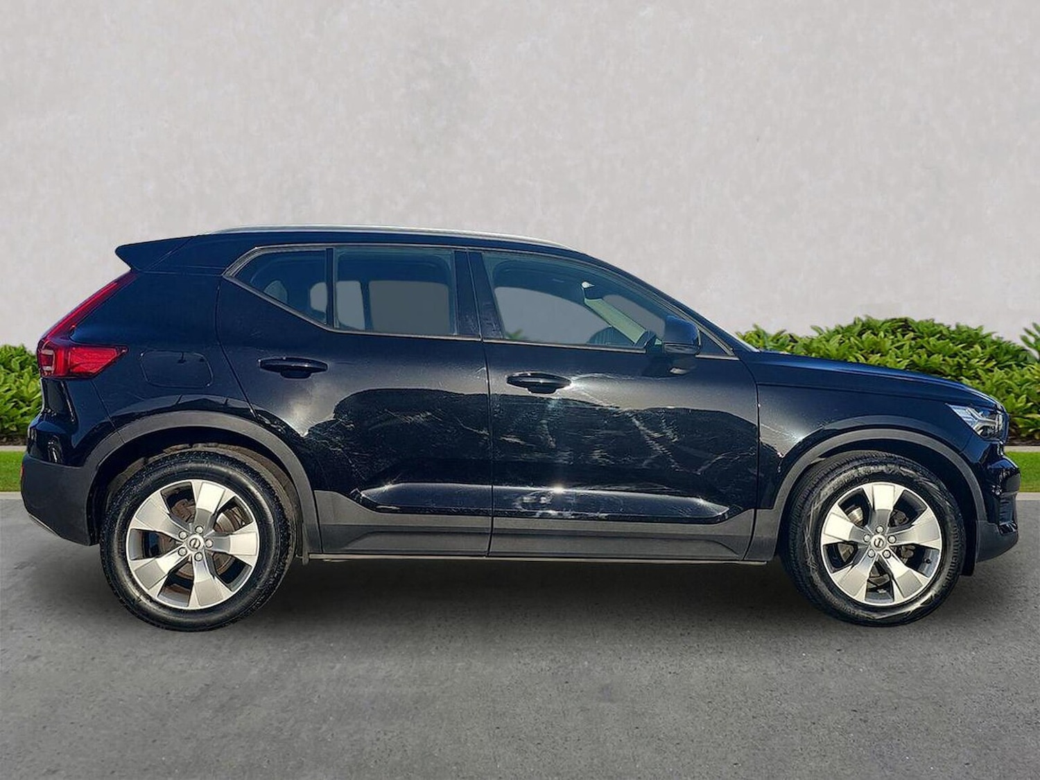 Used Volvo XC40 2020 for sale - 78061064: Photo 3