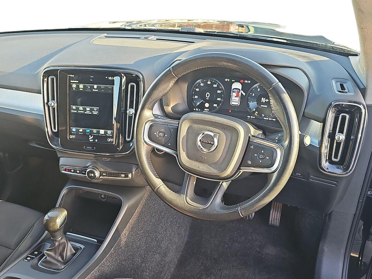 Used Volvo XC40 2020 for sale - 78061064: Photo 9