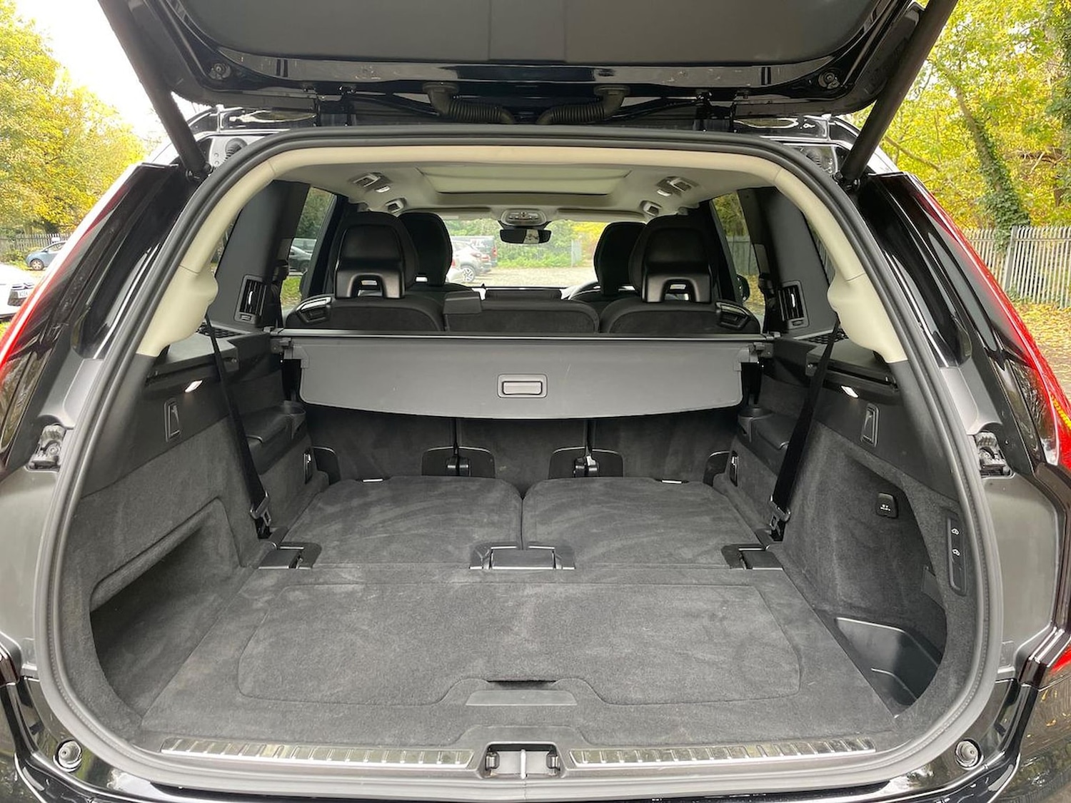 Used Volvo XC90 2025 for sale - 76455302: Photo 17