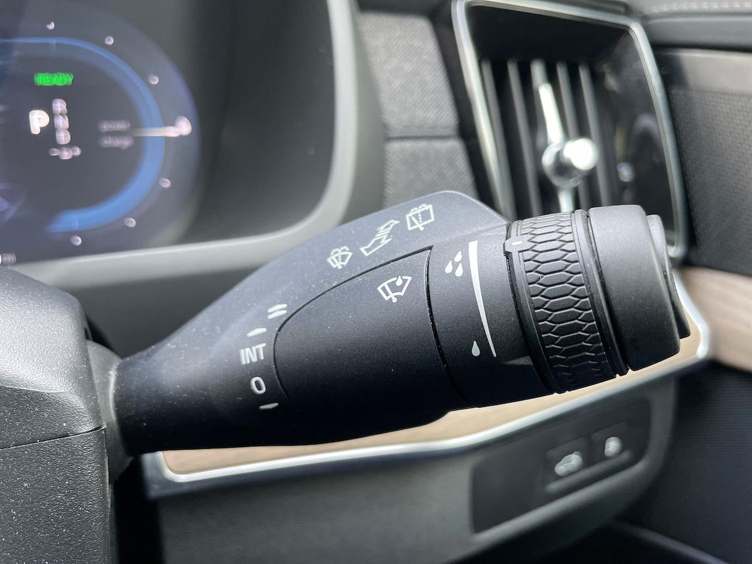 Used Volvo XC90 2025 for sale - 76455302: Photo 28