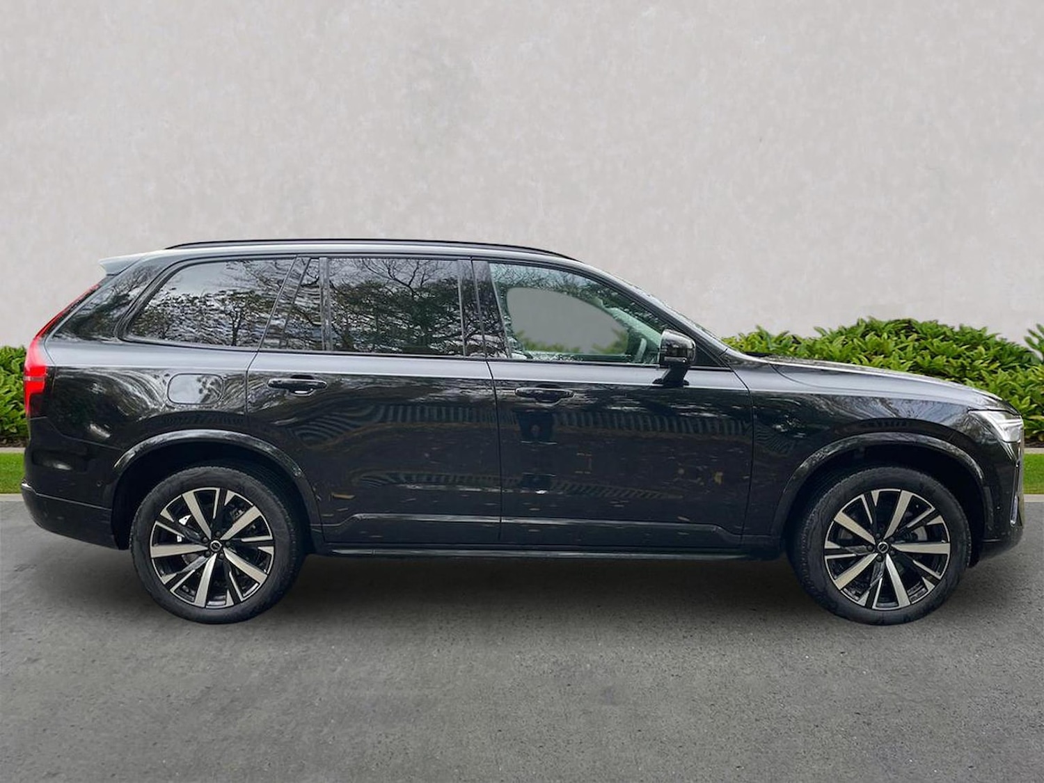 Used Volvo XC90 2025 for sale - 76455302: Photo 3