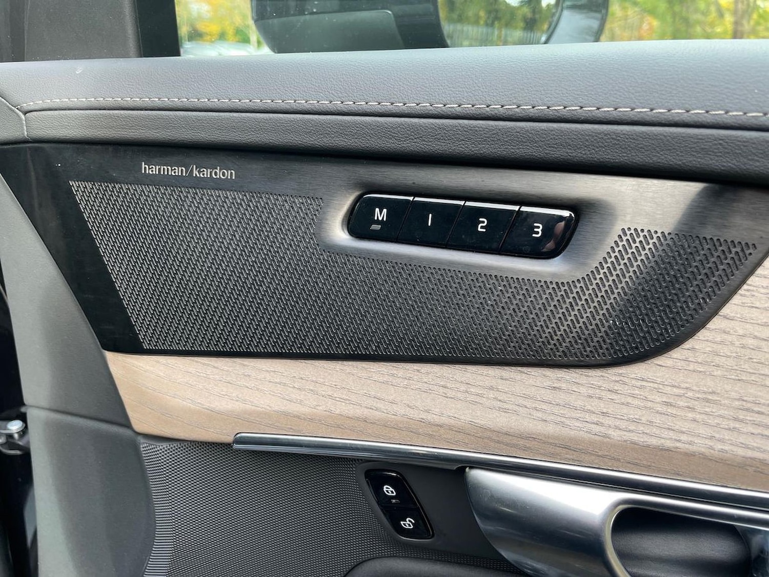 Used Volvo XC90 2025 for sale - 76455302: Photo 31