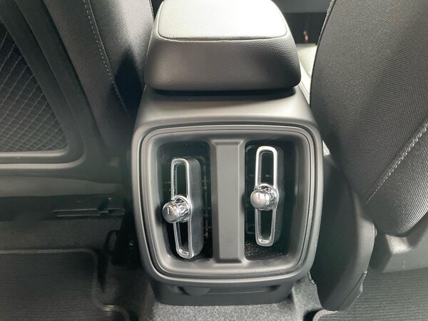 Used Volvo XC40 2023 for sale - 76170661: Photo 22