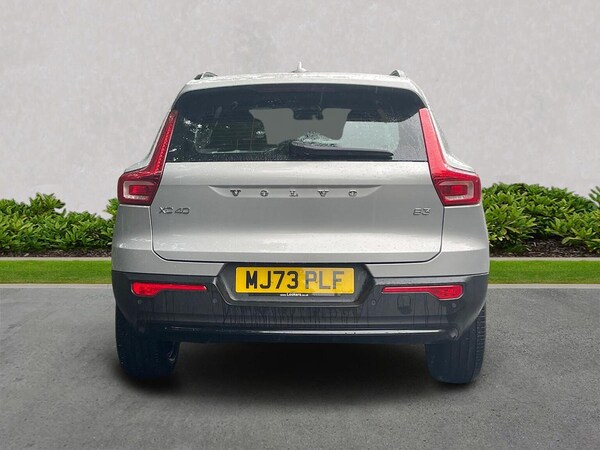 Used Volvo XC40 2023 for sale - 76170661: Photo 4